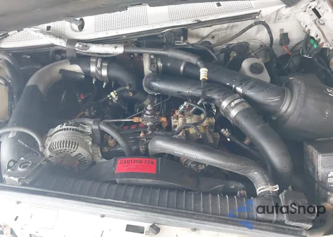 1997 Ford F-350 Xl z USA, uszkodzony, nr VIN 1FTJW36F5VEC31437